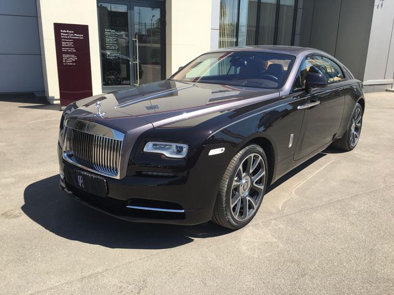 Rolls-Royce Wraith 2017 год <br>Black Kirsch / Anthracite 