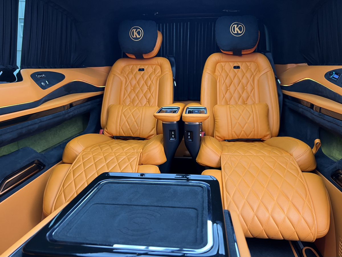 Rolls-Royce V-Класс, III (W447) Рестайлинг 2022 год <br>Черный