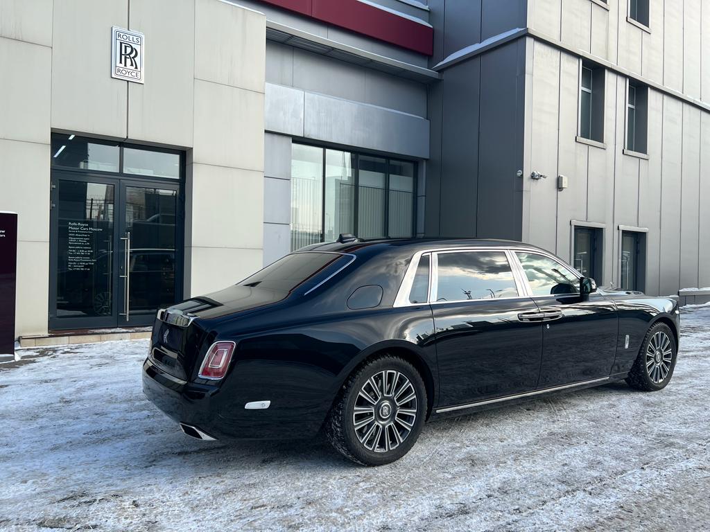 Rolls-Royce Phantom 2021 год <br>Dimond Black 