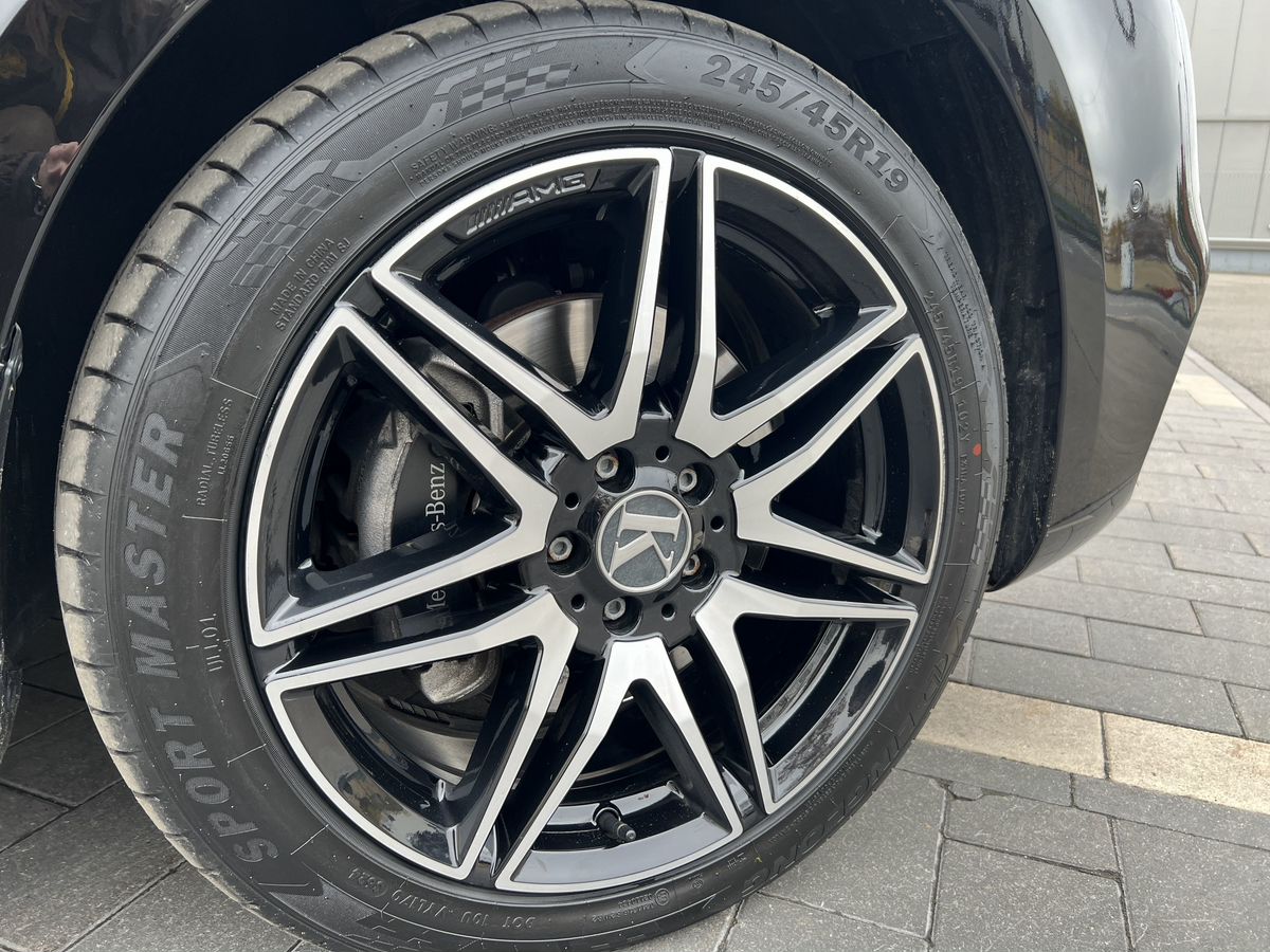 Rolls-Royce V-Класс, III (W447) Рестайлинг 2022 год <br>Черный