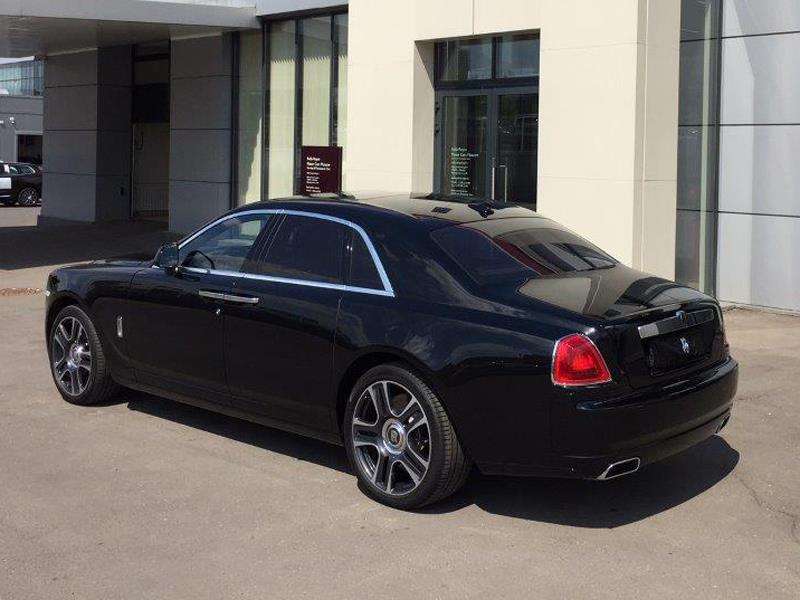 Rolls-Royce Ghost 2016 год <br>Diamond Black 