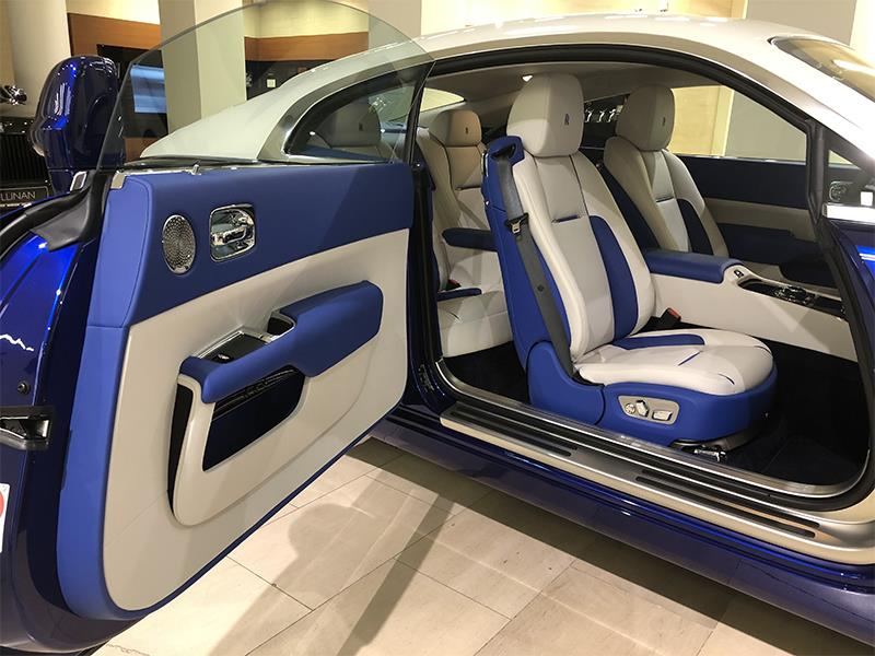 Rolls-Royce Wraith 2017 год <br>Salamanca Blue / Arctic White 