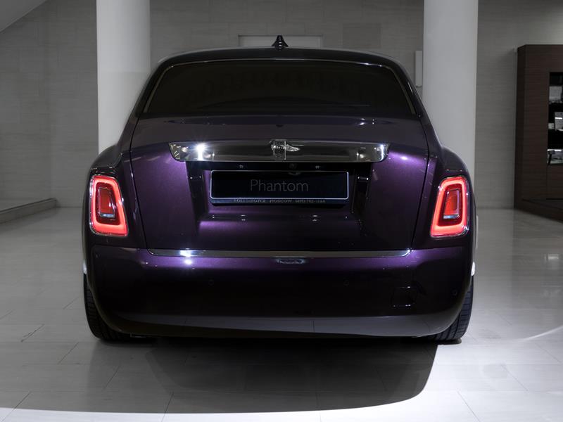 Rolls-Royce Phantom SWB  <br>Belladonna Purple 