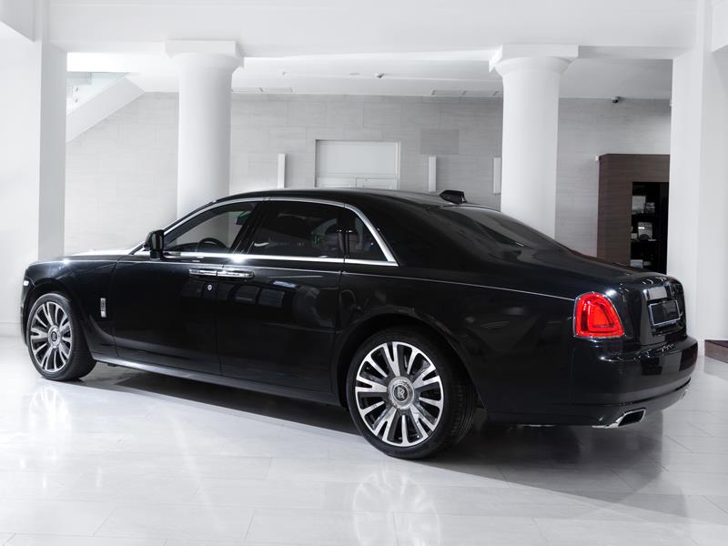 Rolls-Royce Ghost SWB  <br>Black Diamond 