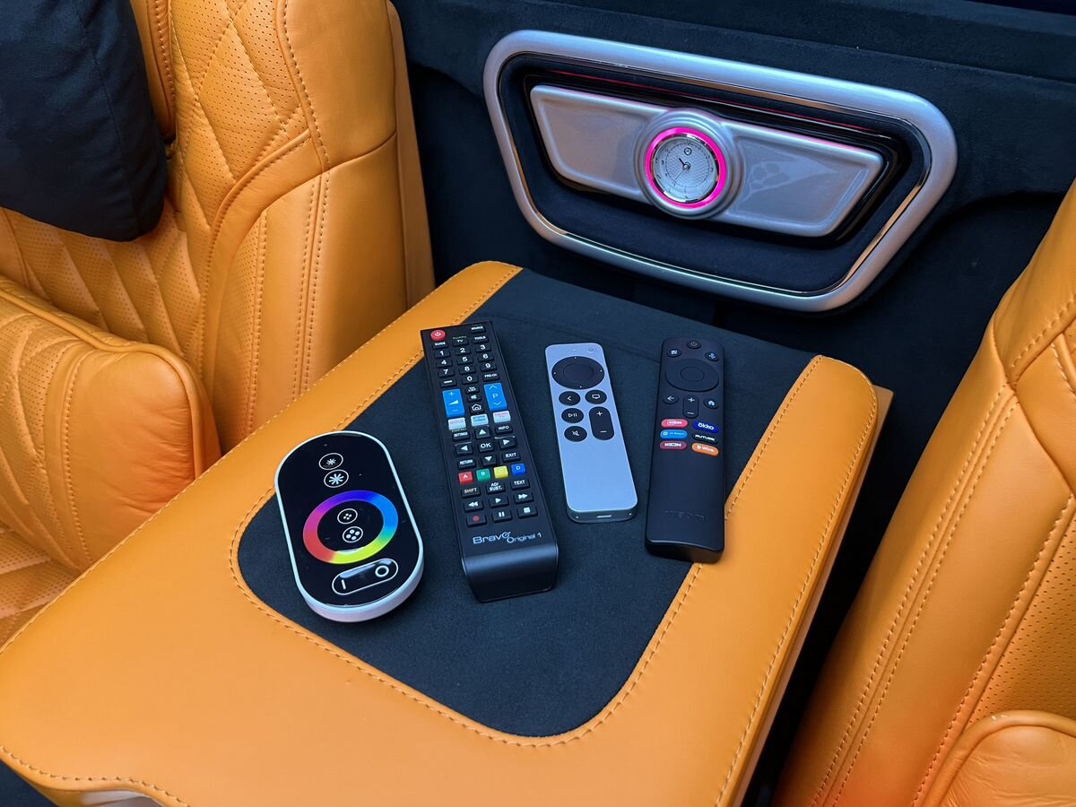 Rolls-Royce V-Класс, III (W447) Рестайлинг 2022 год <br>Черный