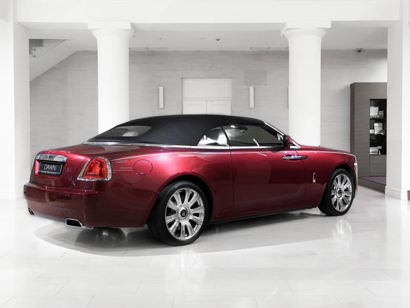 Rolls-Royce DAWN  <br>Red Velvet Sparkle 