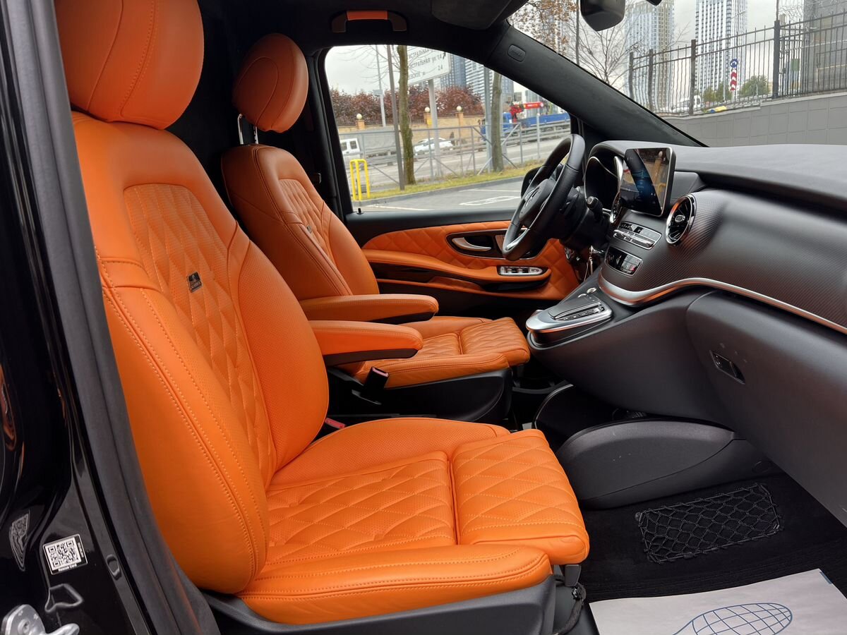 Rolls-Royce V-Класс, III (W447) Рестайлинг 2022 год <br>Черный