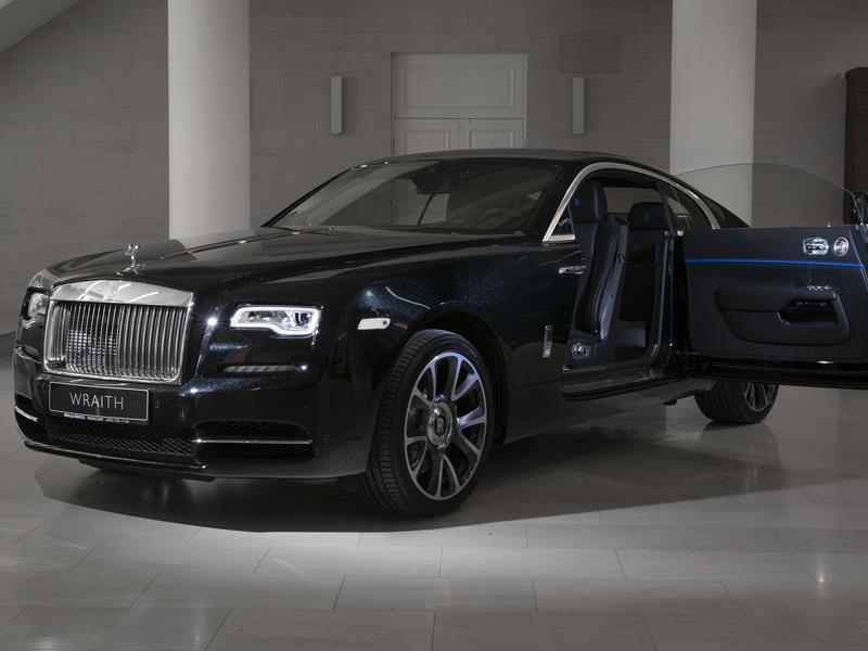 Rolls-Royce Wraith  <br>Crystal over Black 