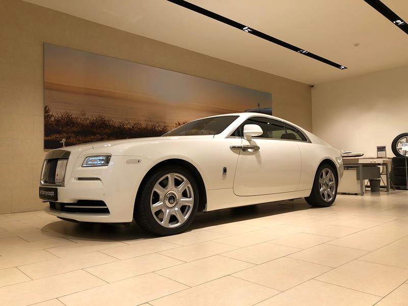 Rolls-Royce Wraith 2015 год <br>English White 