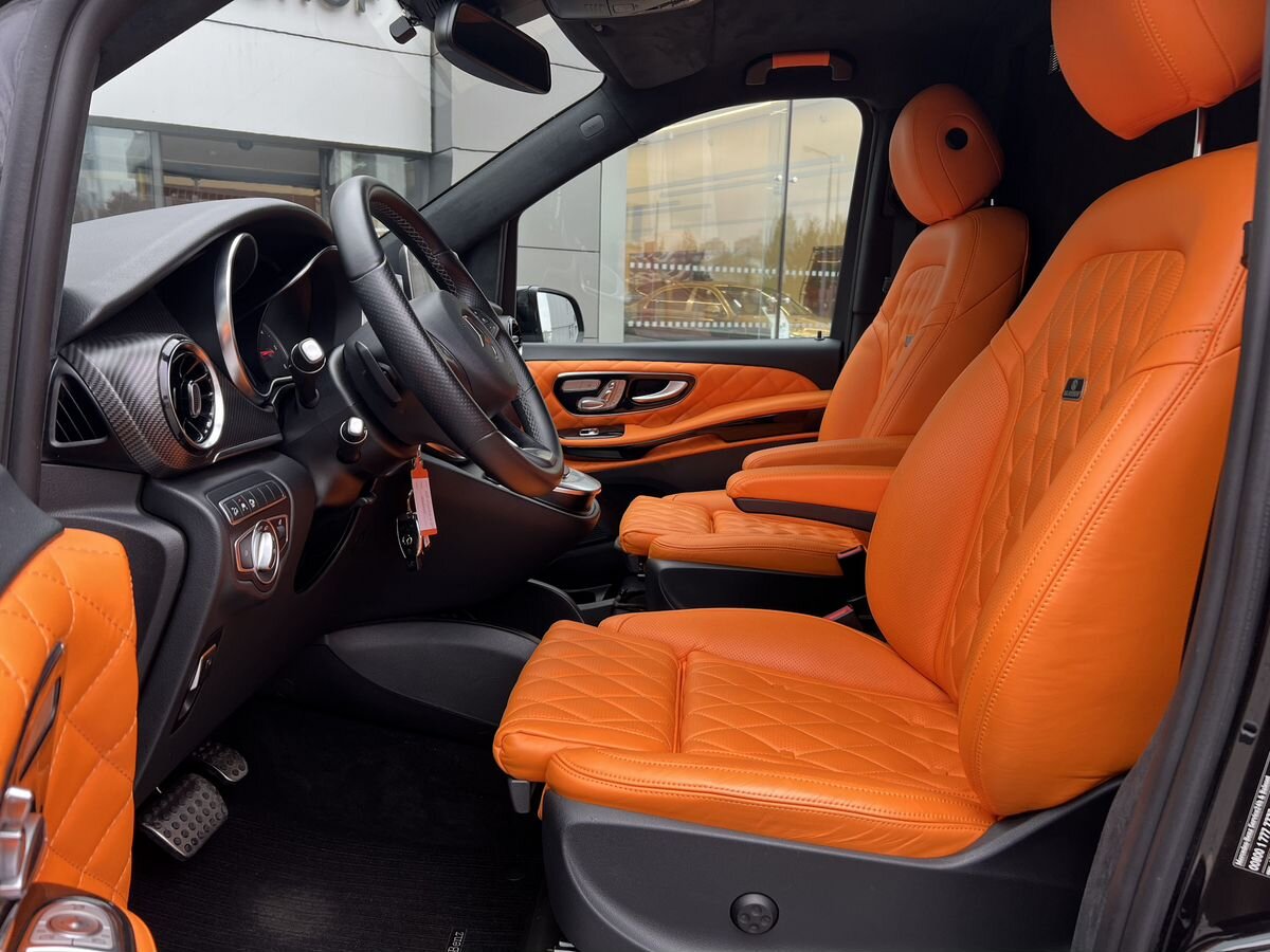 Rolls-Royce V-Класс, III (W447) Рестайлинг 2022 год <br>Черный