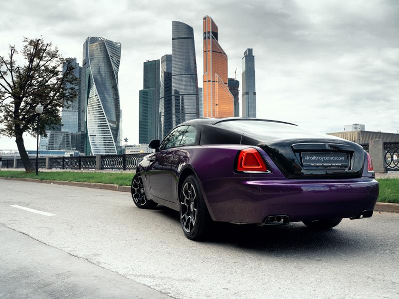 Rolls-Royce Wraith Black Badge - Специальная серия «Black & Bright»  <br>Bespoke Exterior Colour Twilight Purple 