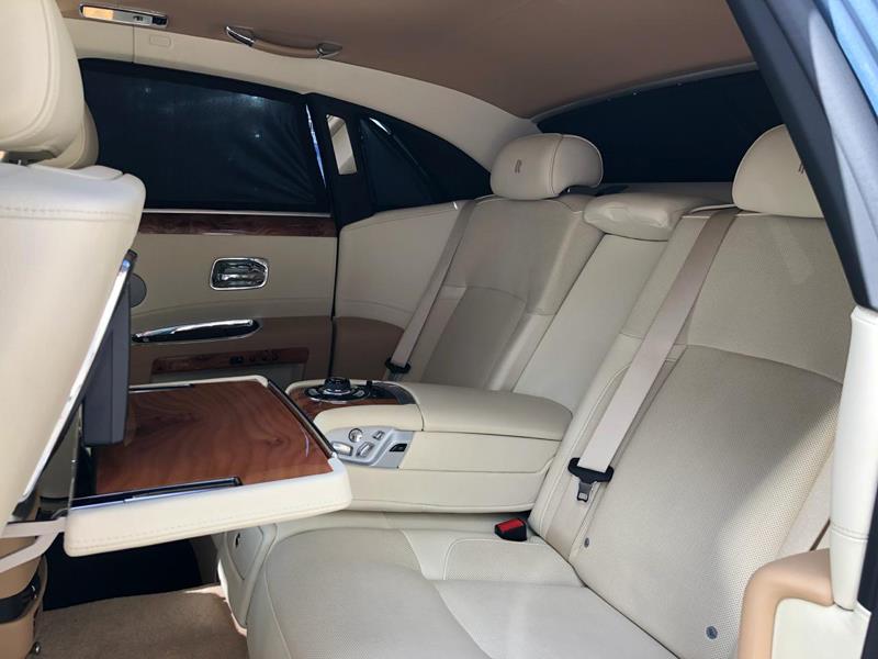 Rolls-Royce Ghost 2011 год <br>Lunar Blue 