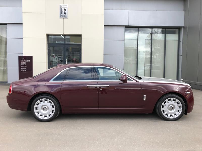 Rolls-Royce Ghost 2011 год <br>Claret 