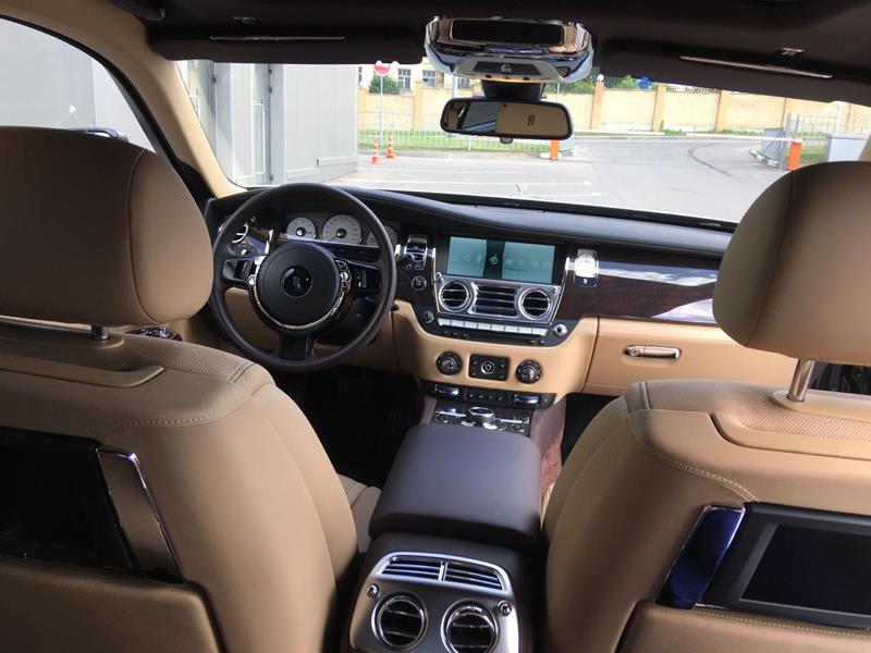 Rolls-Royce Ghost 2014 год <br>Black Kirsch 