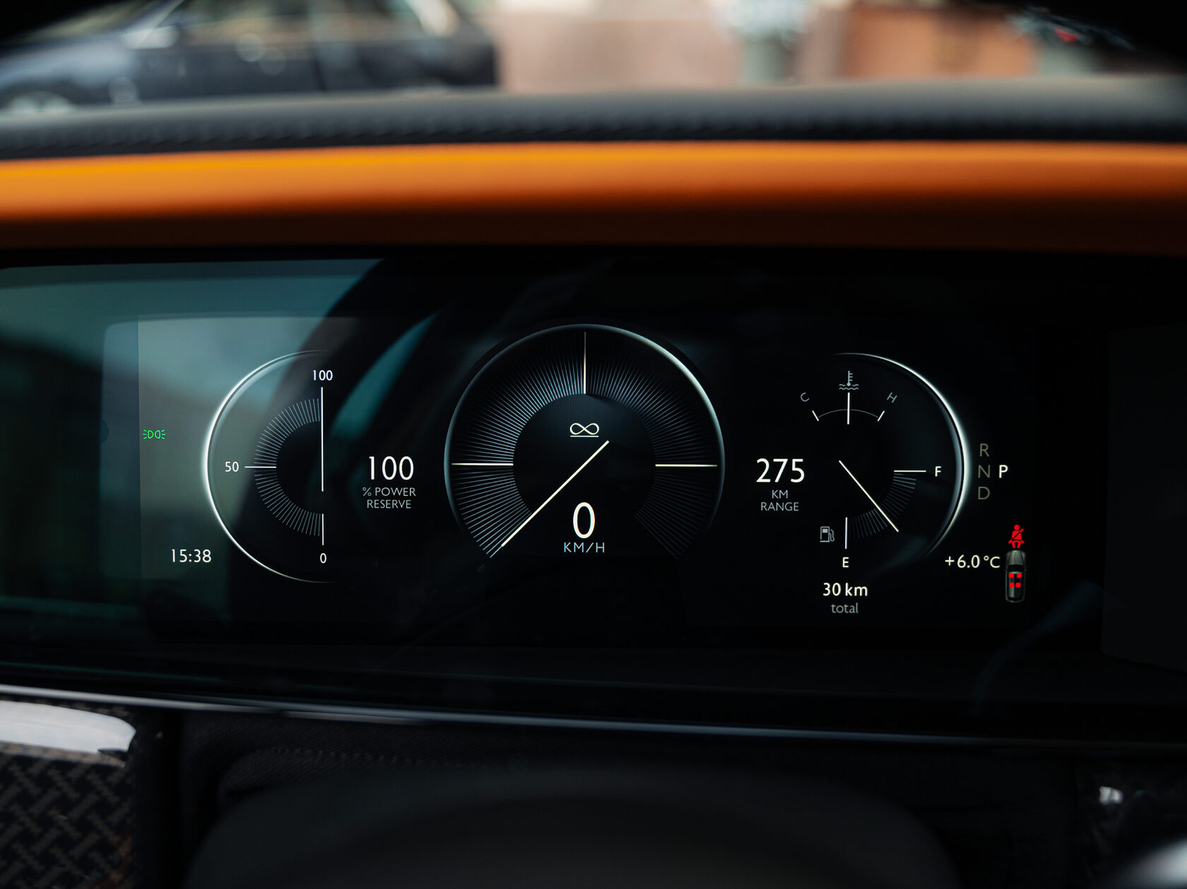 Rolls-Royce Cullinan Black Badge II  <br>Черный 