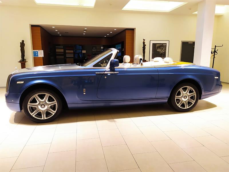 Rolls-Royce Phantom Drophead Coupe 2014 год <br>Metropolitan Blue 