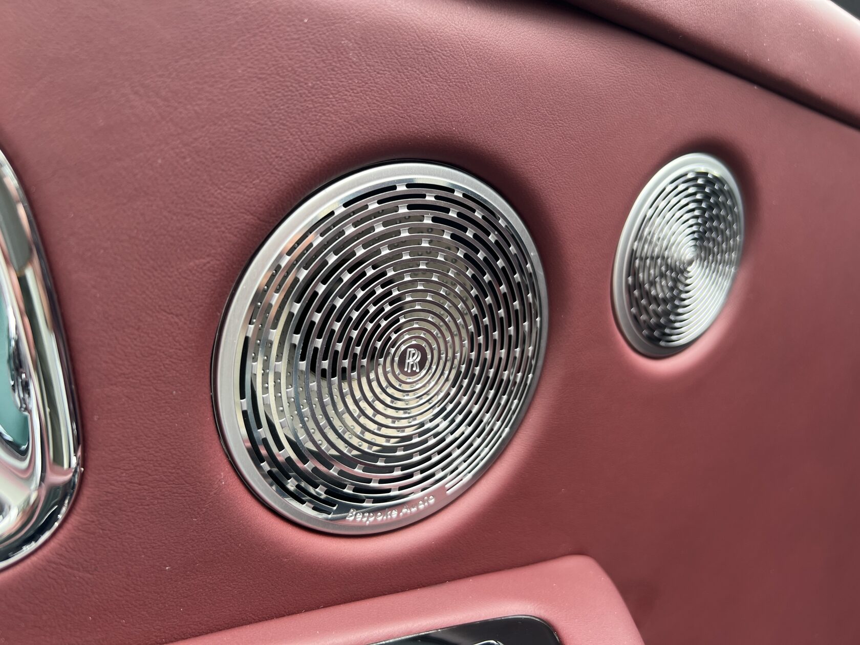 Rolls-Royce Cullinan 2019 год <br>Arctic White 