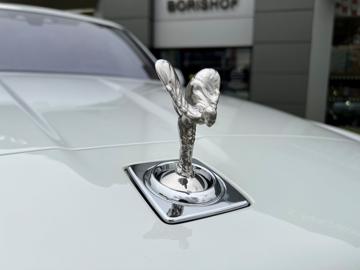 Rolls-Royce Cullinan, I 2019 год <br>Белый