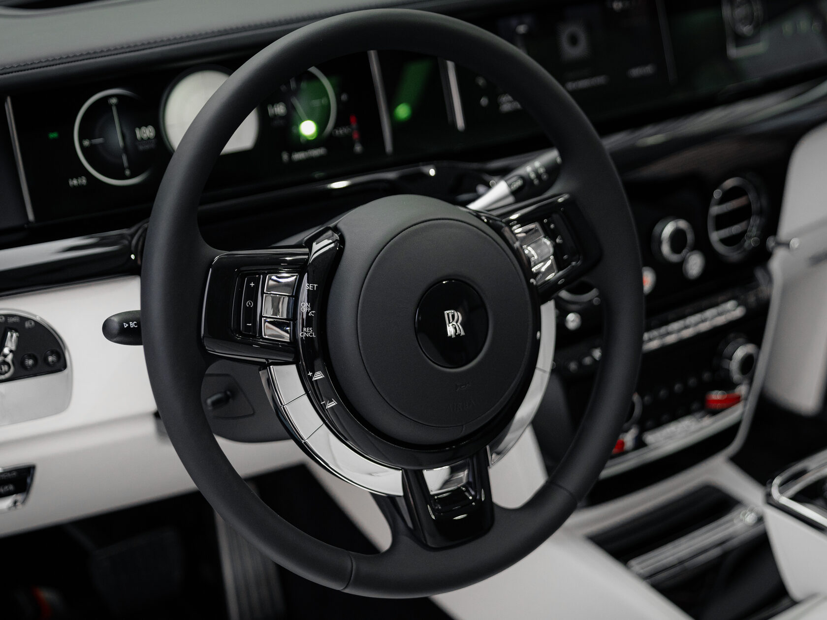 Rolls-Royce Phantom Extended  <br>Black Diamond 