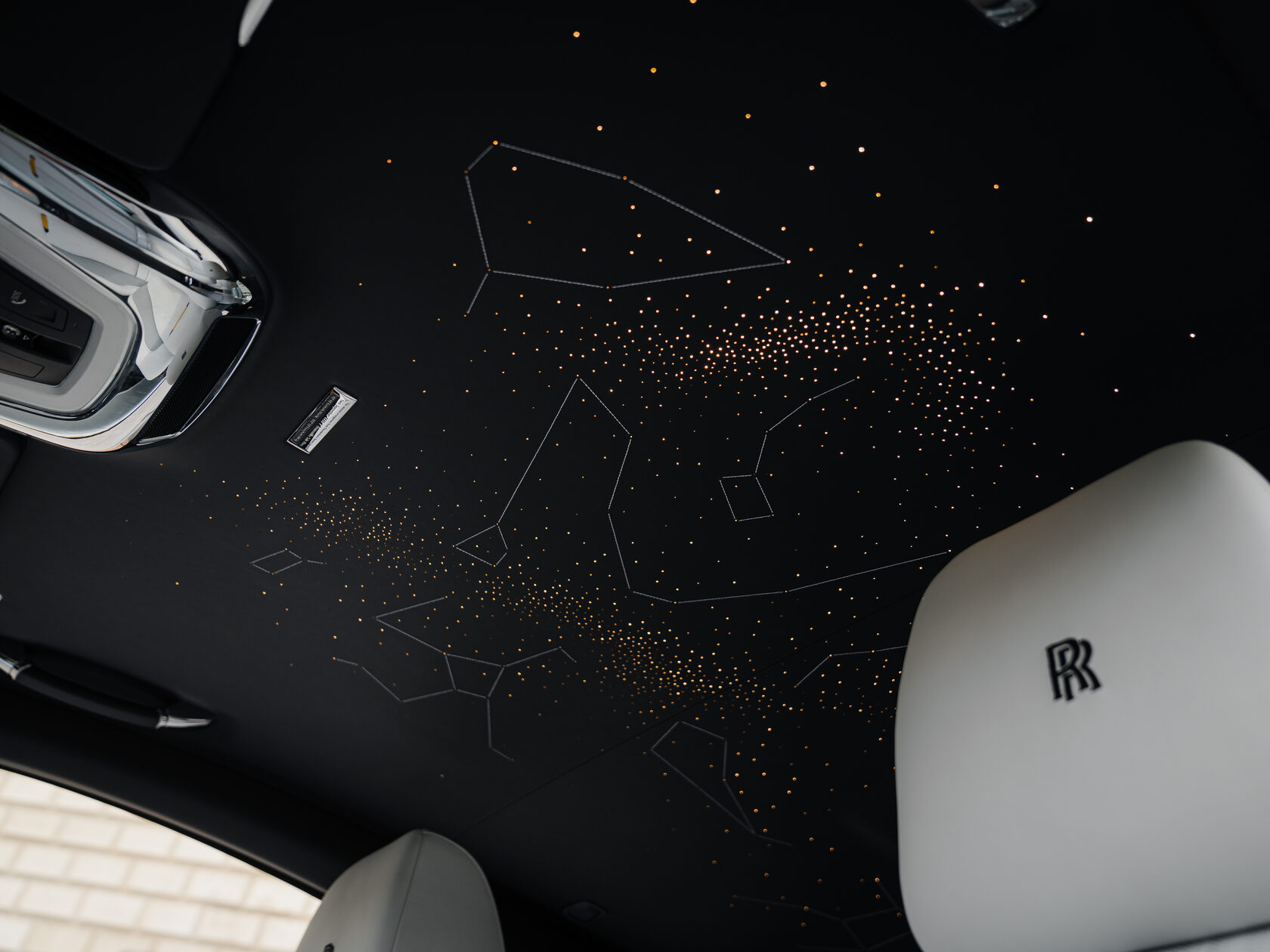 Rolls-Royce Wraith Black Badge Landspeed Collection  <br>Черный/ Небесноголубой