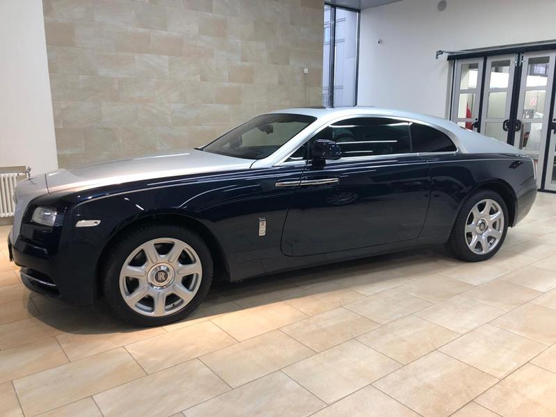 Rolls-Royce Wraith 2015 год <br>Midnight Sapphire / Silver 