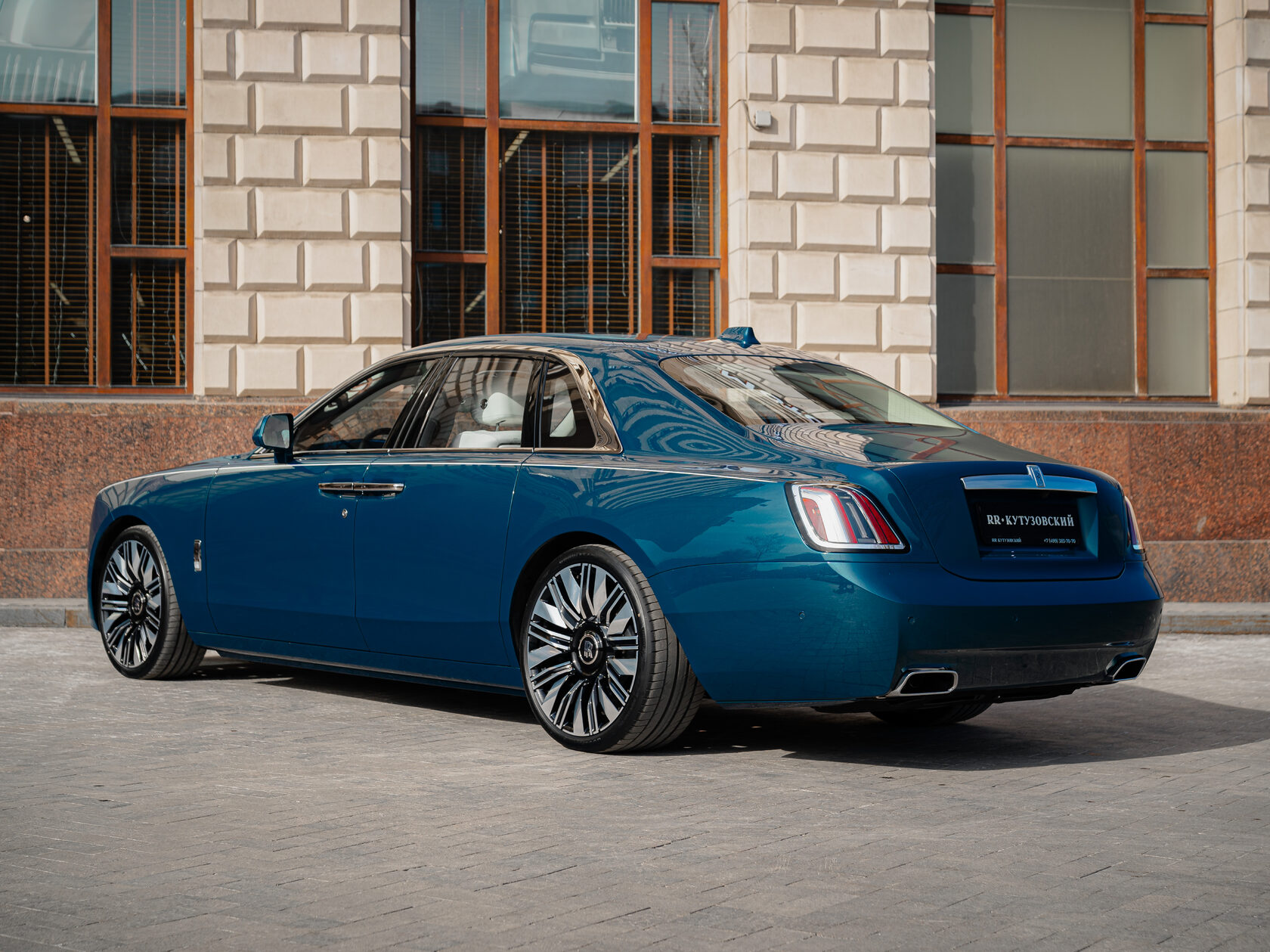Rolls-Royce Ghost Series II  <br>Mustique Blue 