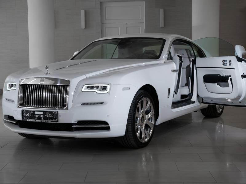 Rolls Royce Wraith 2