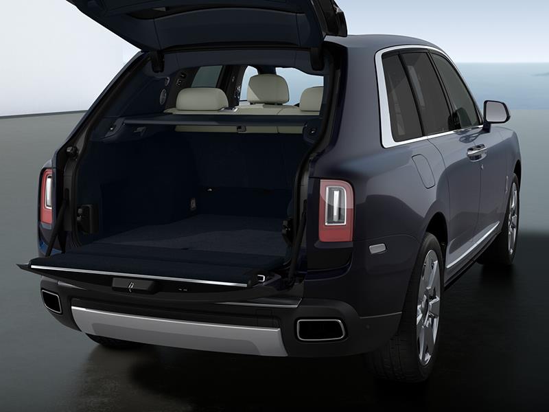 Rolls-Royce Cullinan  <br>Midnight Sapphire 