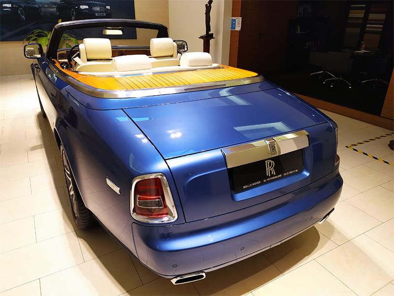 Rolls-Royce Phantom Drophead Coupe 2014 год <br>Metropolitan Blue 