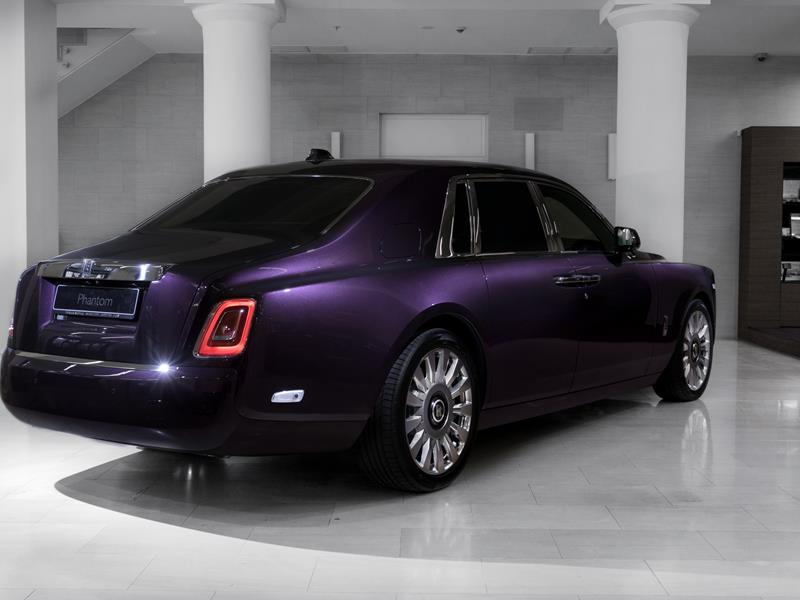 Rolls Royce Ghost 2020 черный матовый