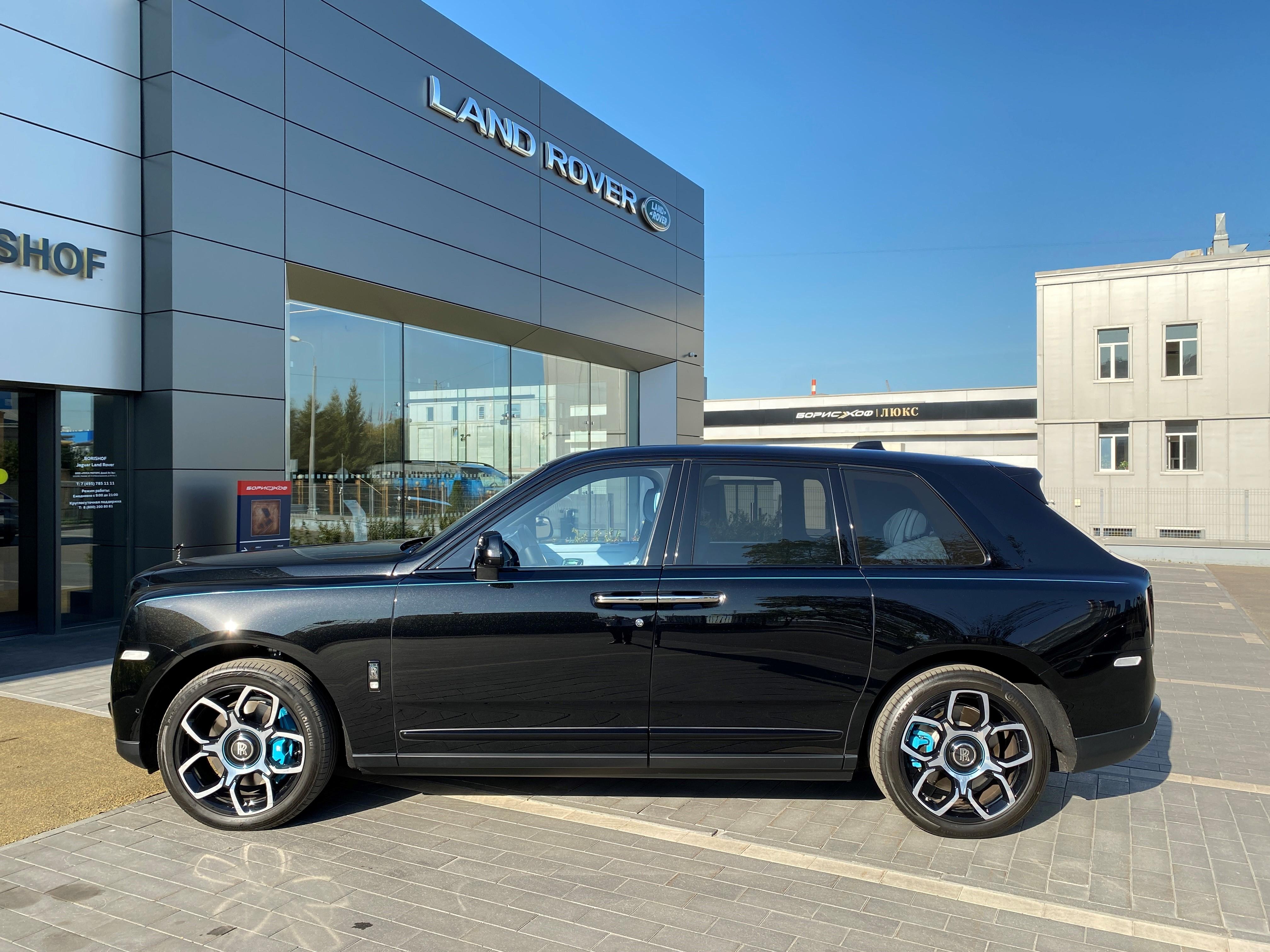 Rolls-Royce Cullinan Black Badge  <br>Diamond Black