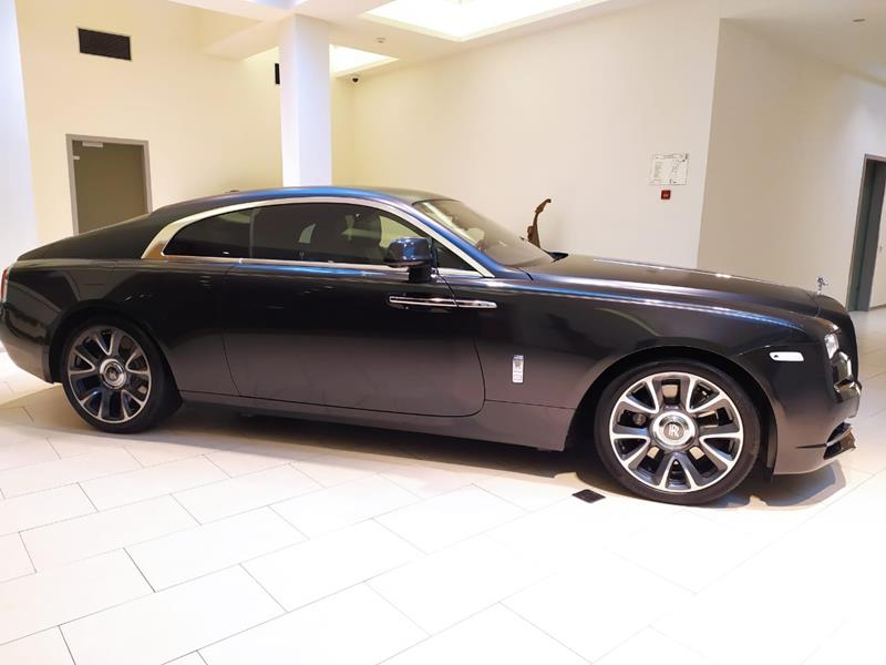 Rolls-Royce Wraith 2019 год <br>Anthracite / Jubilee Silver 