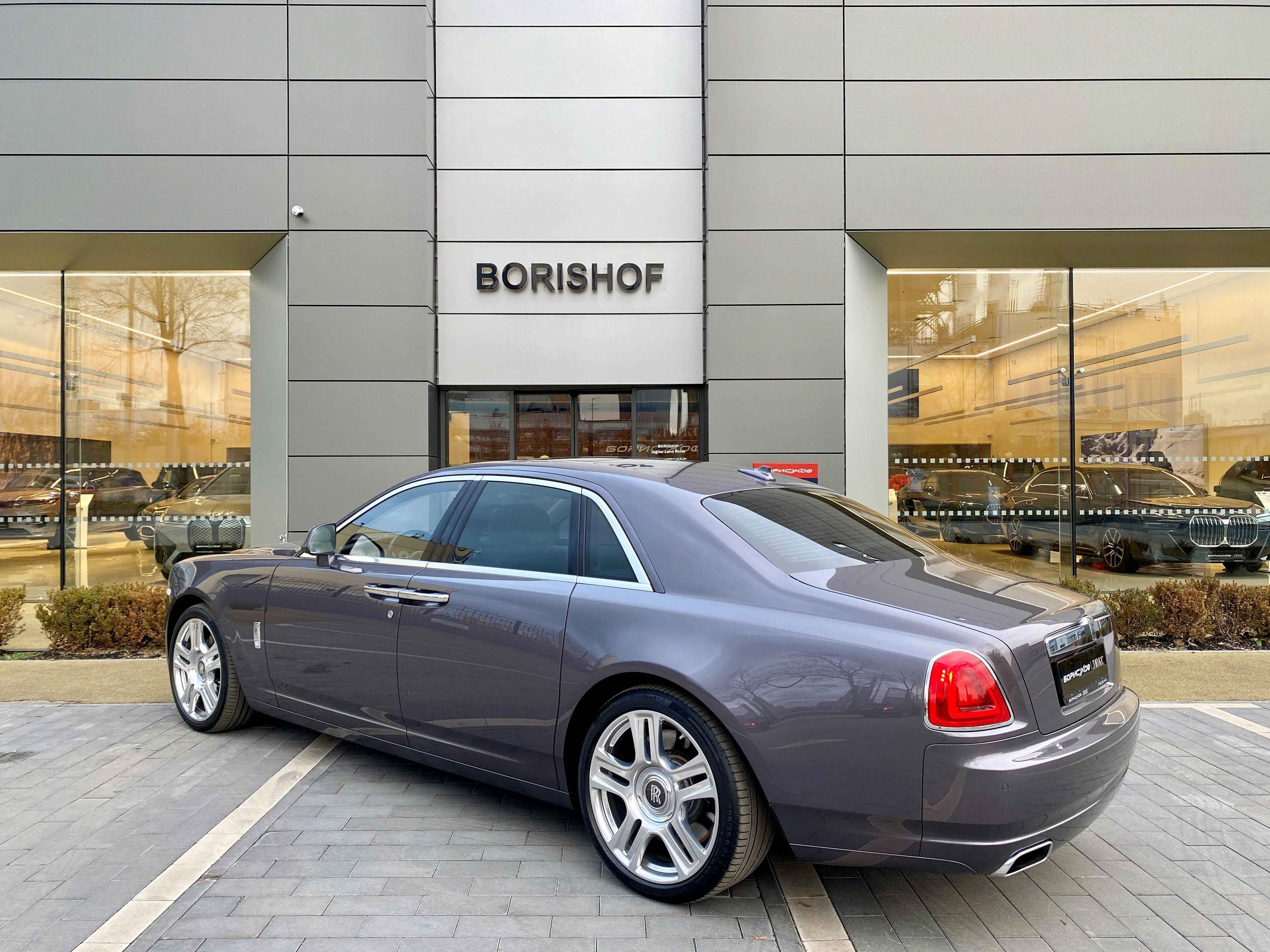 Rolls-Royce Ghost 2015 год <br>Anthracite – Тёмно-серый металлик 