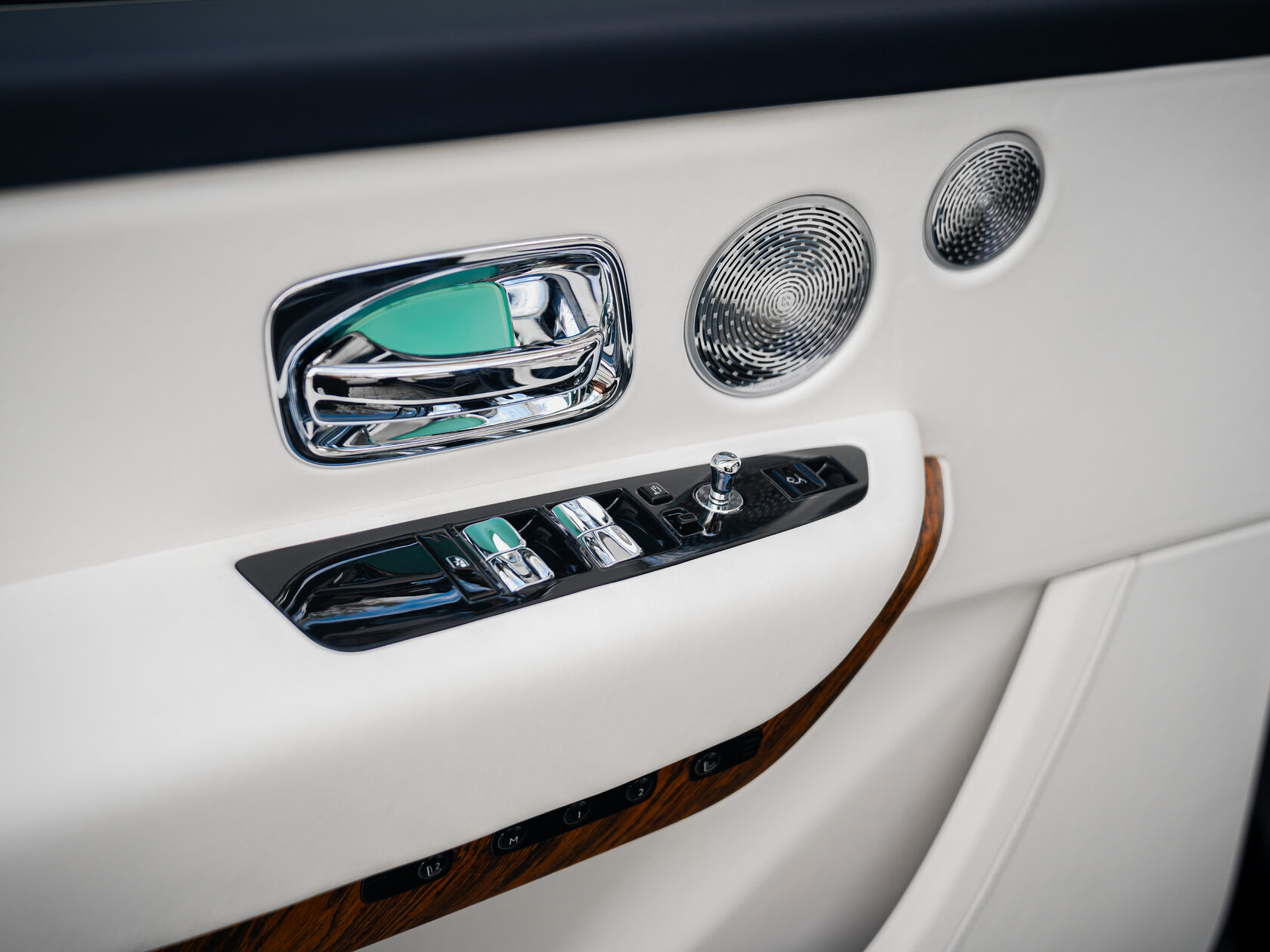 Rolls-Royce Cullinan 2021 год <br>Не указано