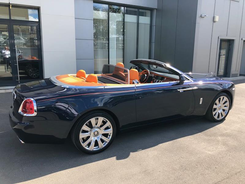 Rolls-Royce DAWN 2016: Кабриолет, Navy Blue / Mandarin ...