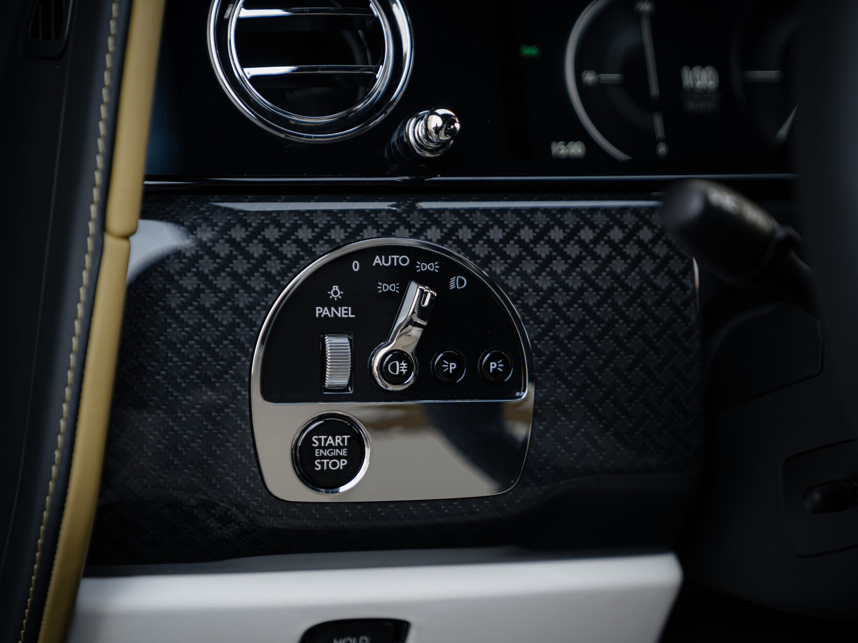 Rolls-Royce Cullinan Black Badge II  <br>Black Diamond