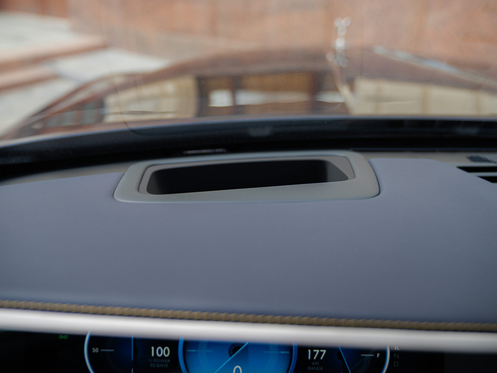 Rolls-Royce II Midnight Sapphire  <br>Midnight Sapphire 