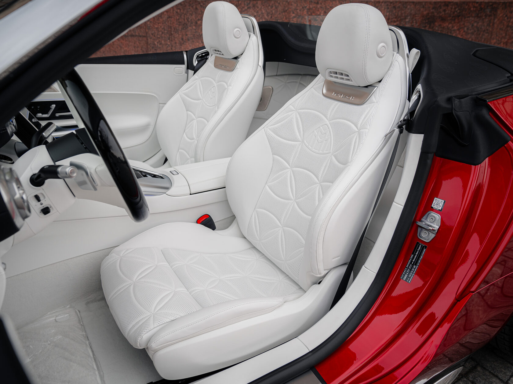 Rolls-Royce Maybach SL 680 2026  <br>Не указано