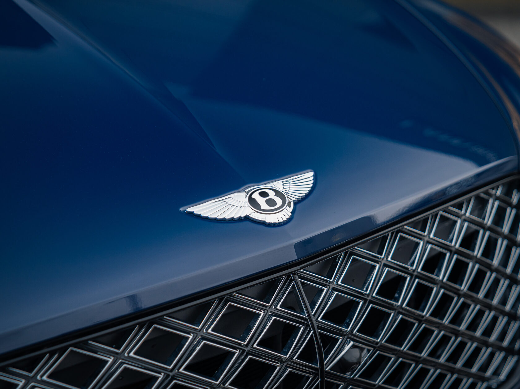 Rolls-Royce Bentayga EWB I Рестайлинг  <br>Синий