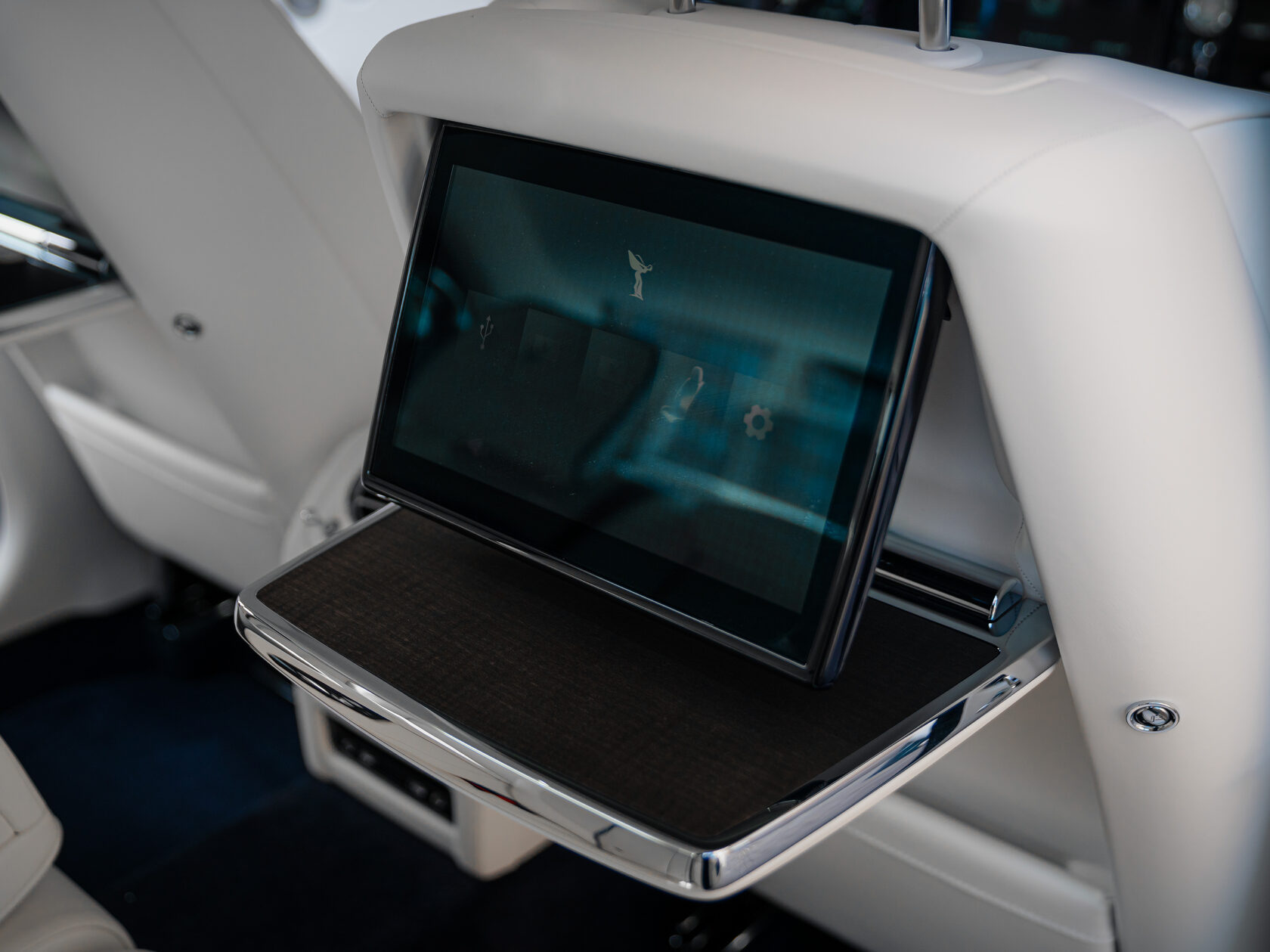 Rolls-Royce Ghost Series II  <br>Mustique Blue 