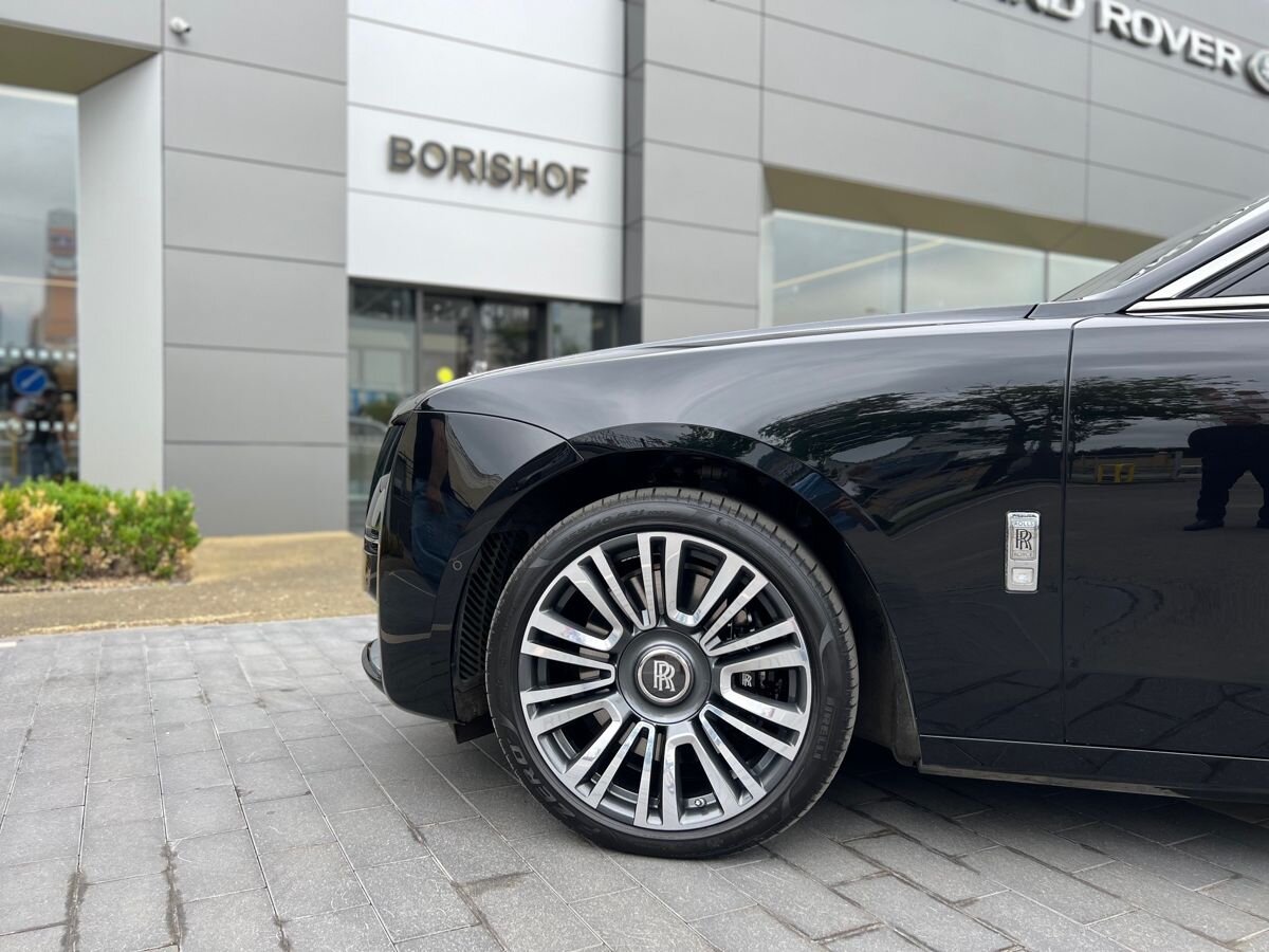 Rolls-Royce Ghost 2021 год <br>Diamond Black 