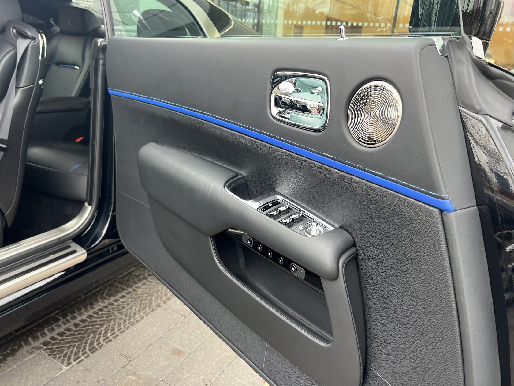 Rolls-Royce Wraith 2019 год <br>Черный