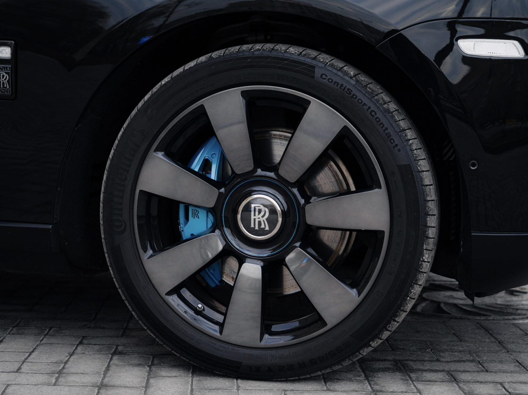 Rolls-Royce Cullinan 2019 год <br>Black Diamond