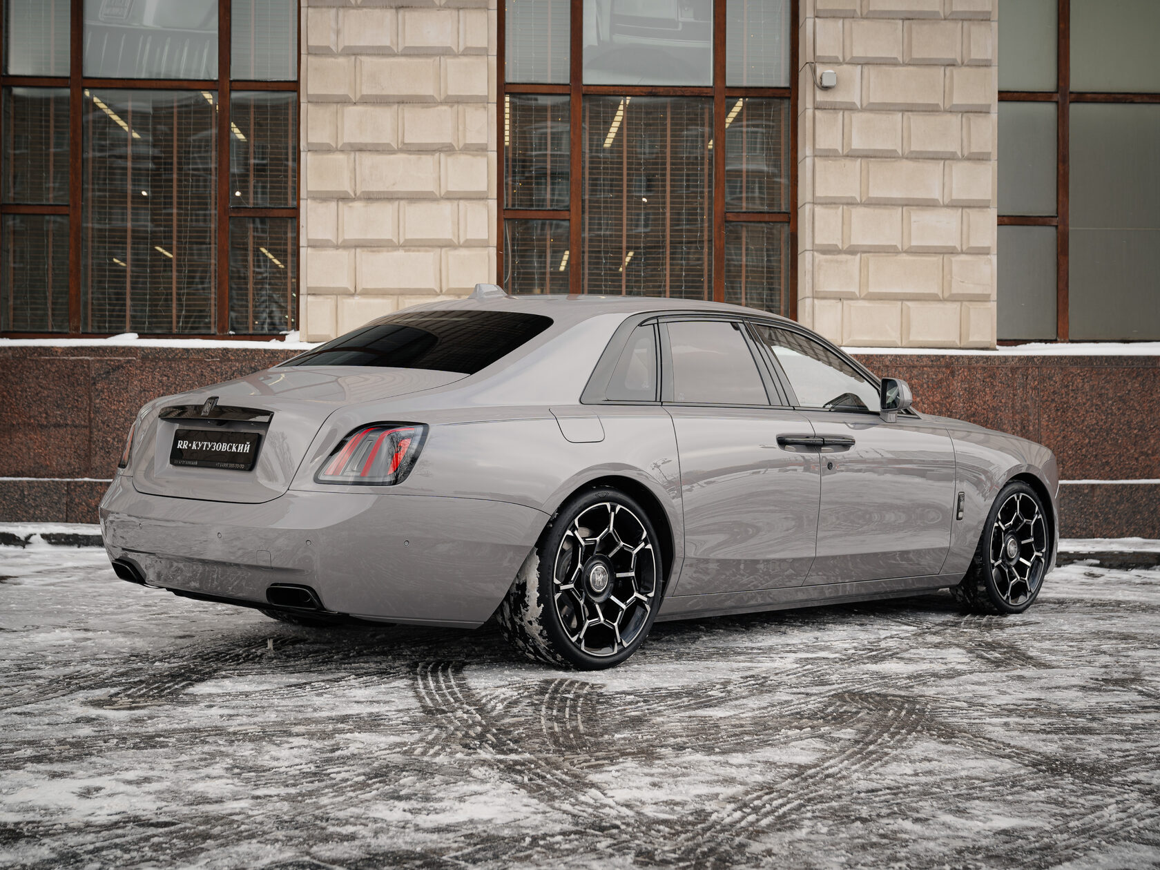Rolls-Royce Ghost Black Badge Series II  <br>Tempest Grey 