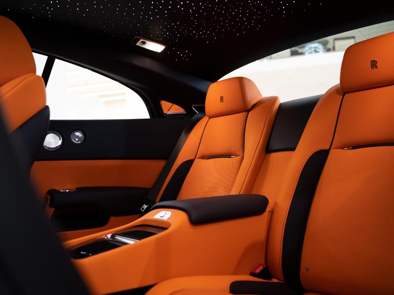 Rolls Royce Wraith панорамная крыша