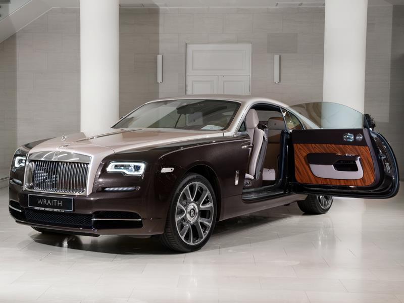 Rolls-Royce Wraith  <br>Smokey Quartz / White Sands 