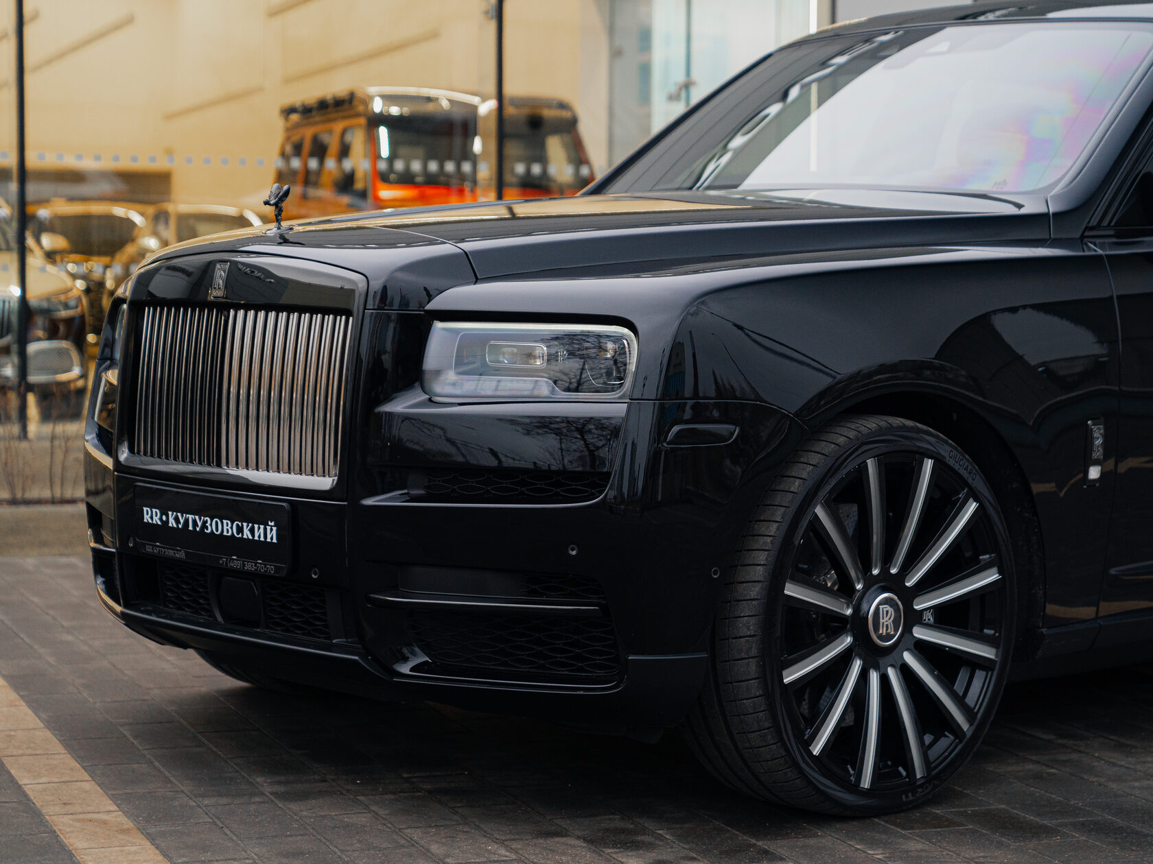 Rolls-Royce Cullinan Black Badge 2025 год <br>Black Diamond 