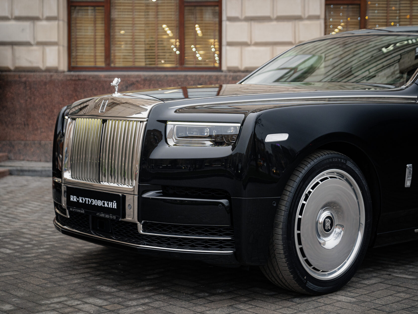 Rolls-Royce Phantom Extended  <br>Black Diamond 