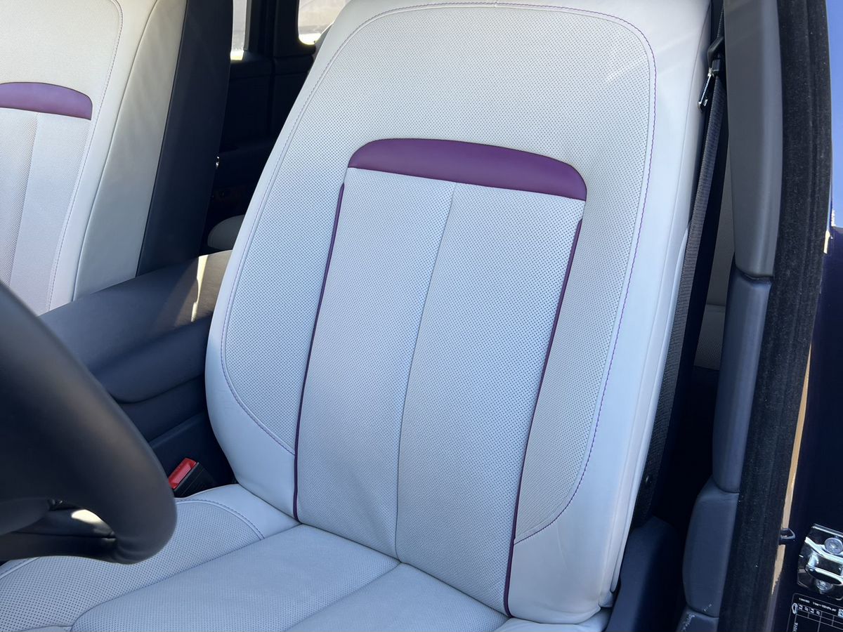 Rolls-Royce Cullinan, I 2020 год <br>Синий