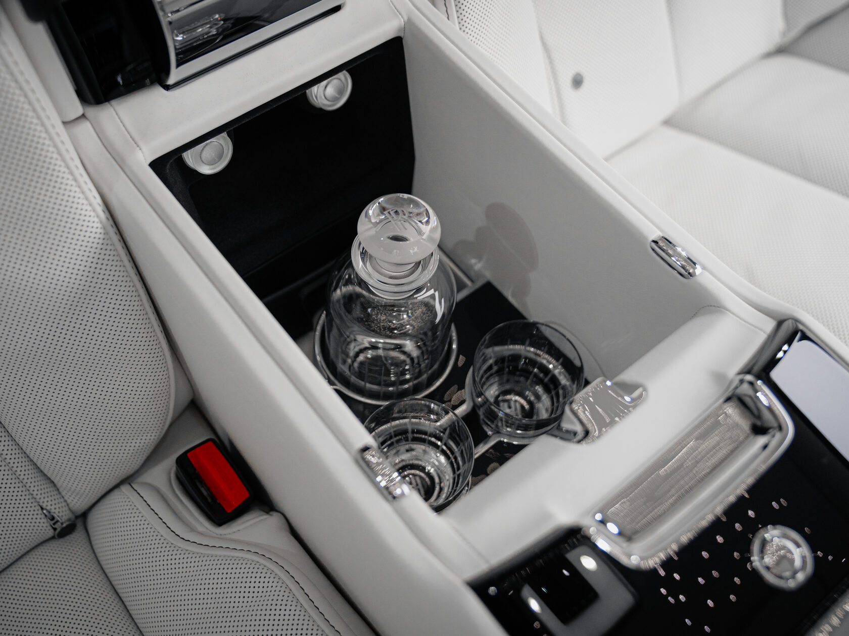 Rolls-Royce Phantom Extended  <br>Black Diamond 